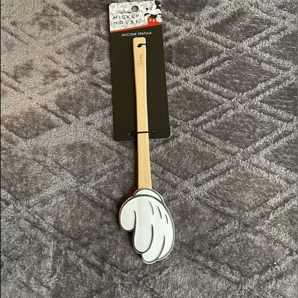 Disney Minnie hanging towel & Mickey spatula NWT - Picture 8 of 11